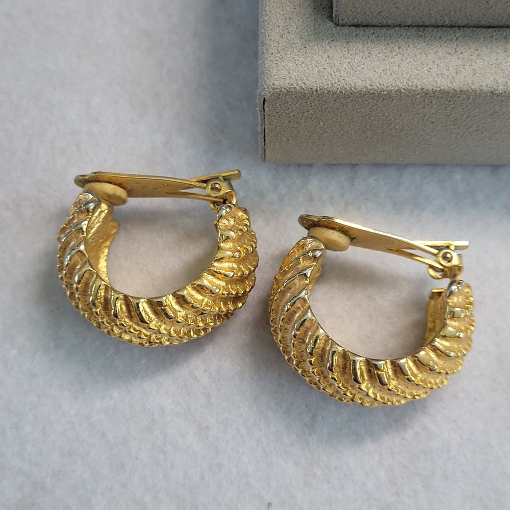 Gold Tone Clip On Earrings Textured Ridged Hoop 1980s Modernist Statement
